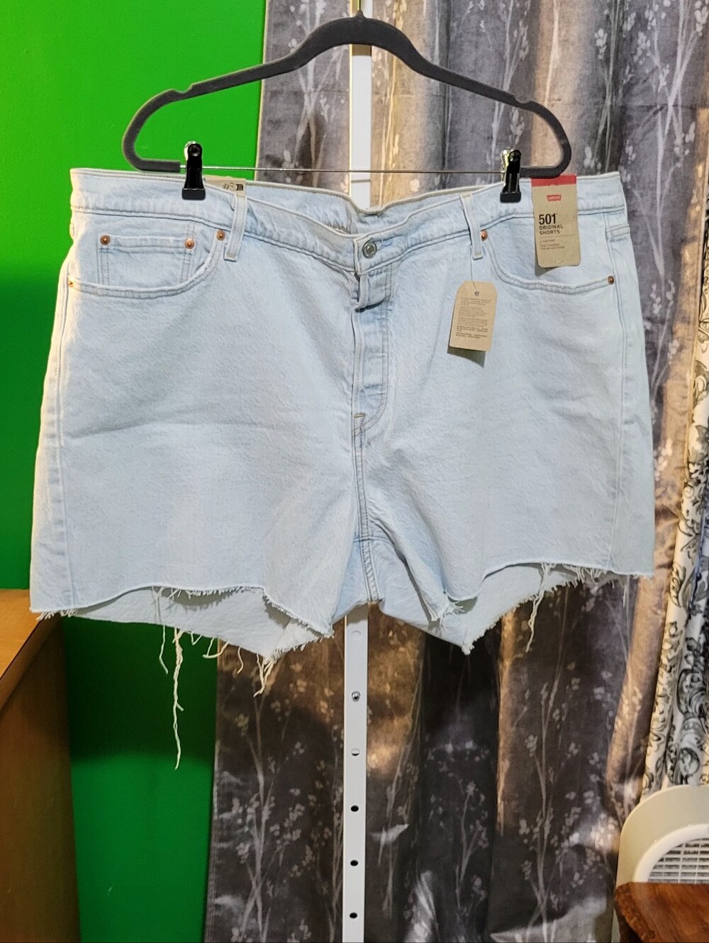 Levi's 501 Light Blue Denim Frayed Hem Women's Shorts